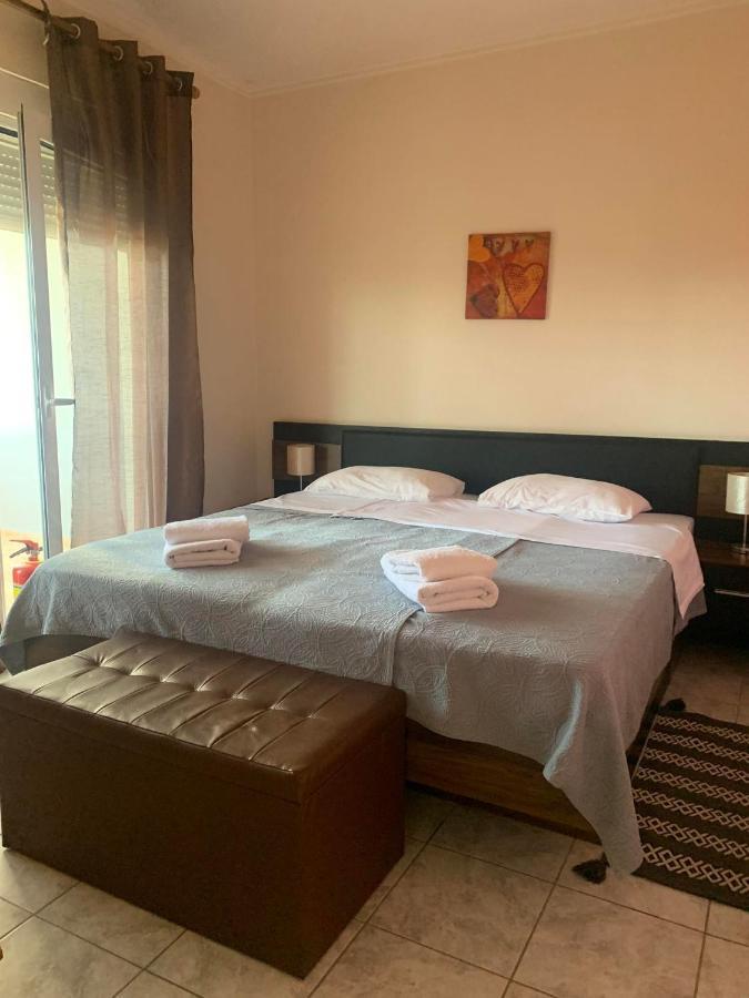 Hotel Loga Tycherón 外观 照片