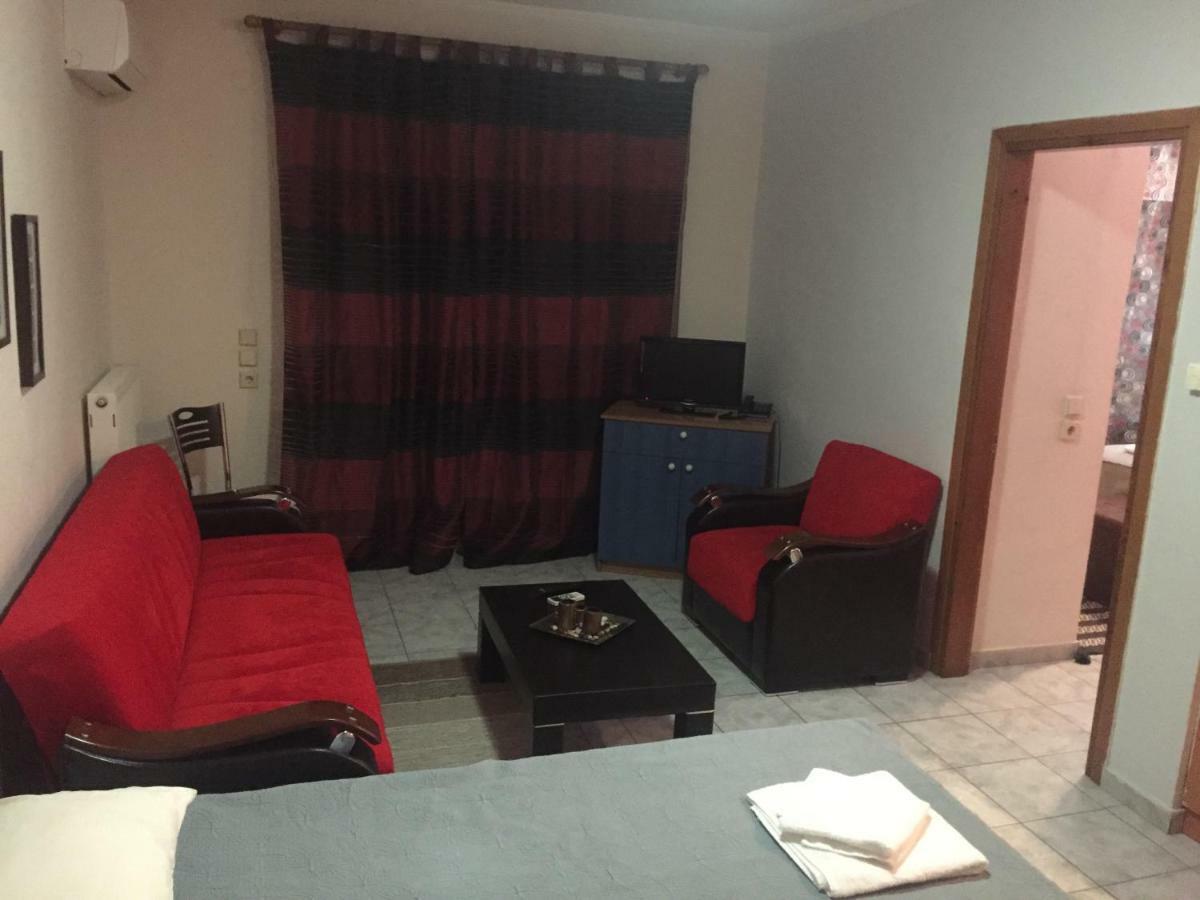 Hotel Loga Tycherón 外观 照片